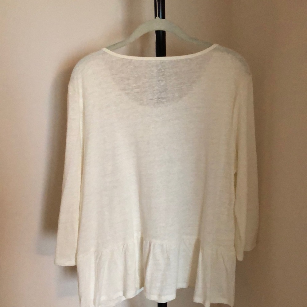Linen Top - Picture 2 of 6